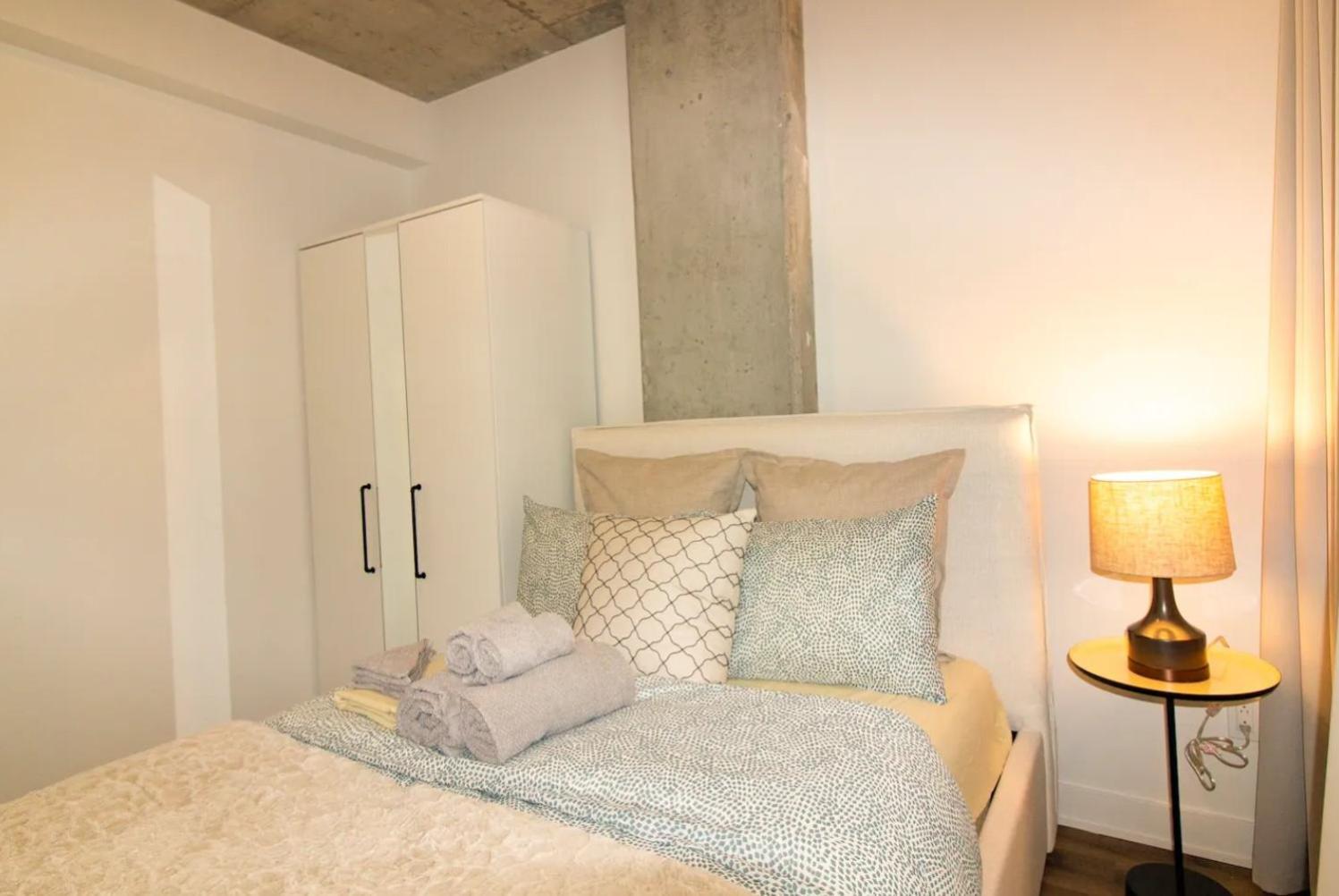 2Br+Gym For Vip Corporate & Students Downtown Mtl Apartment Montreal Bagian luar foto