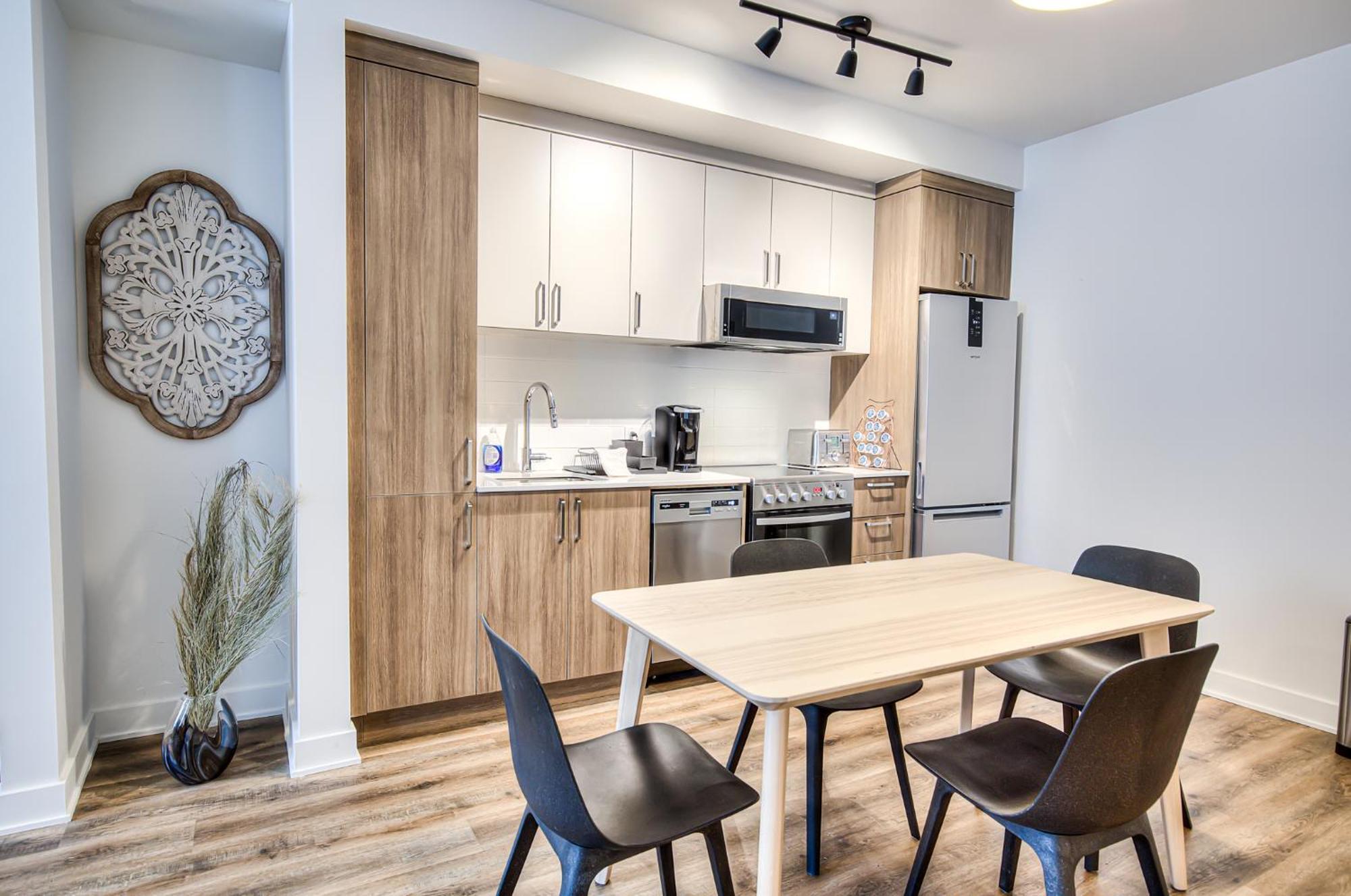 2Br+Gym For Vip Corporate & Students Downtown Mtl Apartment Montreal Bagian luar foto