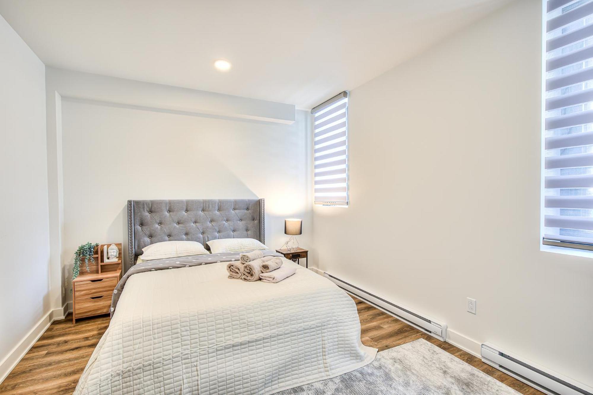 2Br+Gym For Vip Corporate & Students Downtown Mtl Apartment Montreal Bagian luar foto