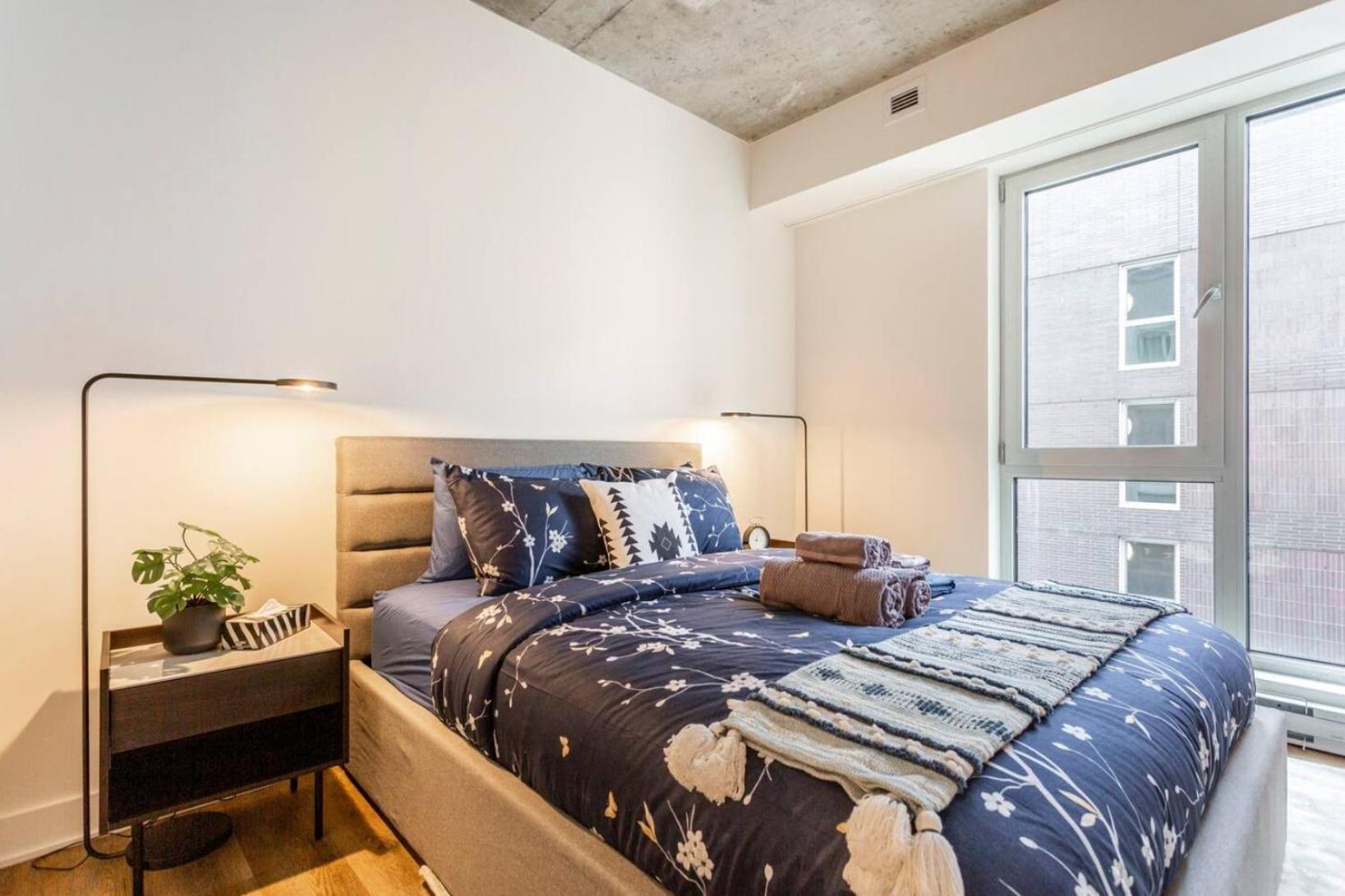 2Br+Gym For Vip Corporate & Students Downtown Mtl Apartment Montreal Bagian luar foto