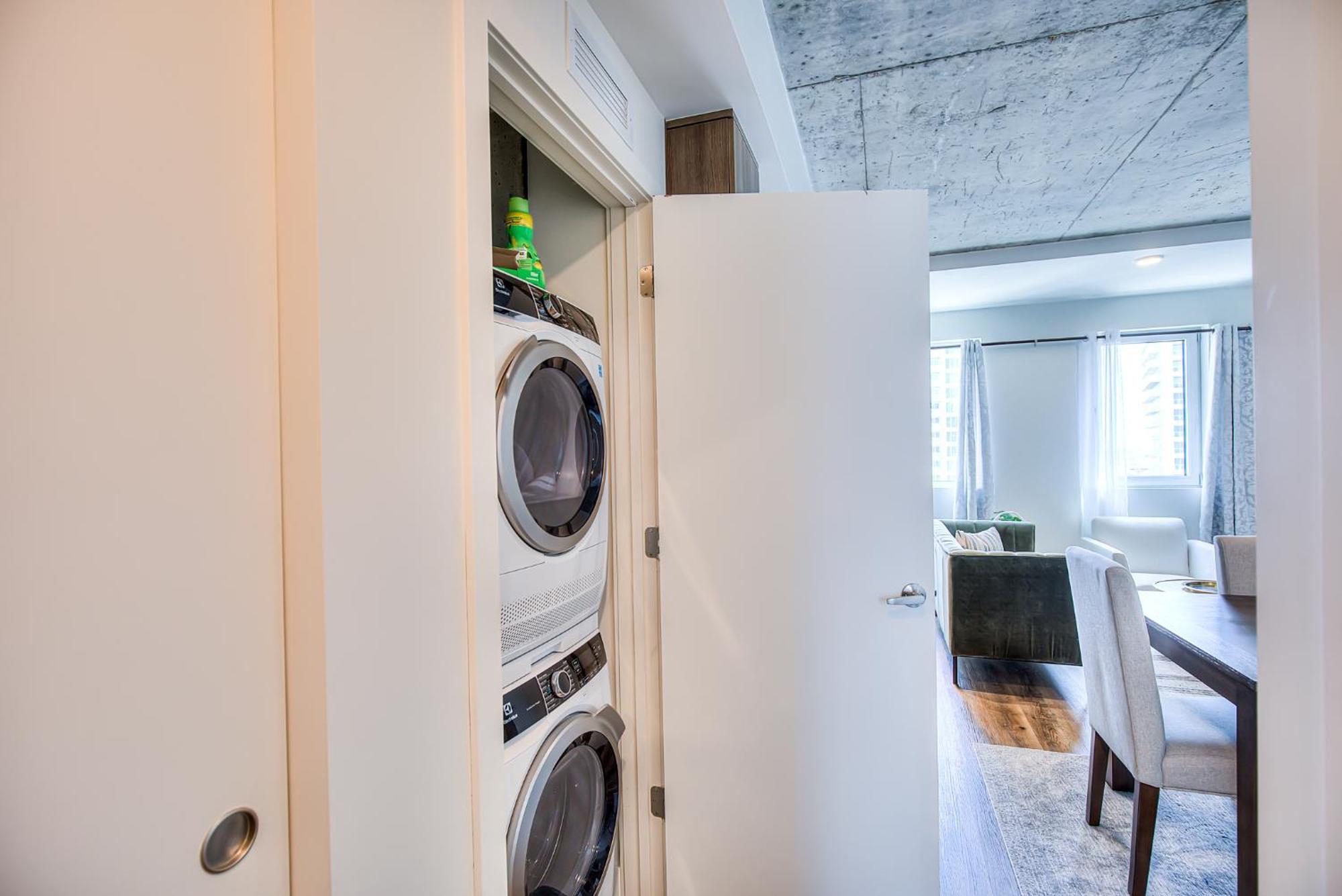 2Br+Gym For Vip Corporate & Students Downtown Mtl Apartment Montreal Bagian luar foto